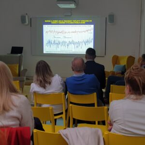 Stretnutie s verejnosťou_prednaška_prof._Lapin
